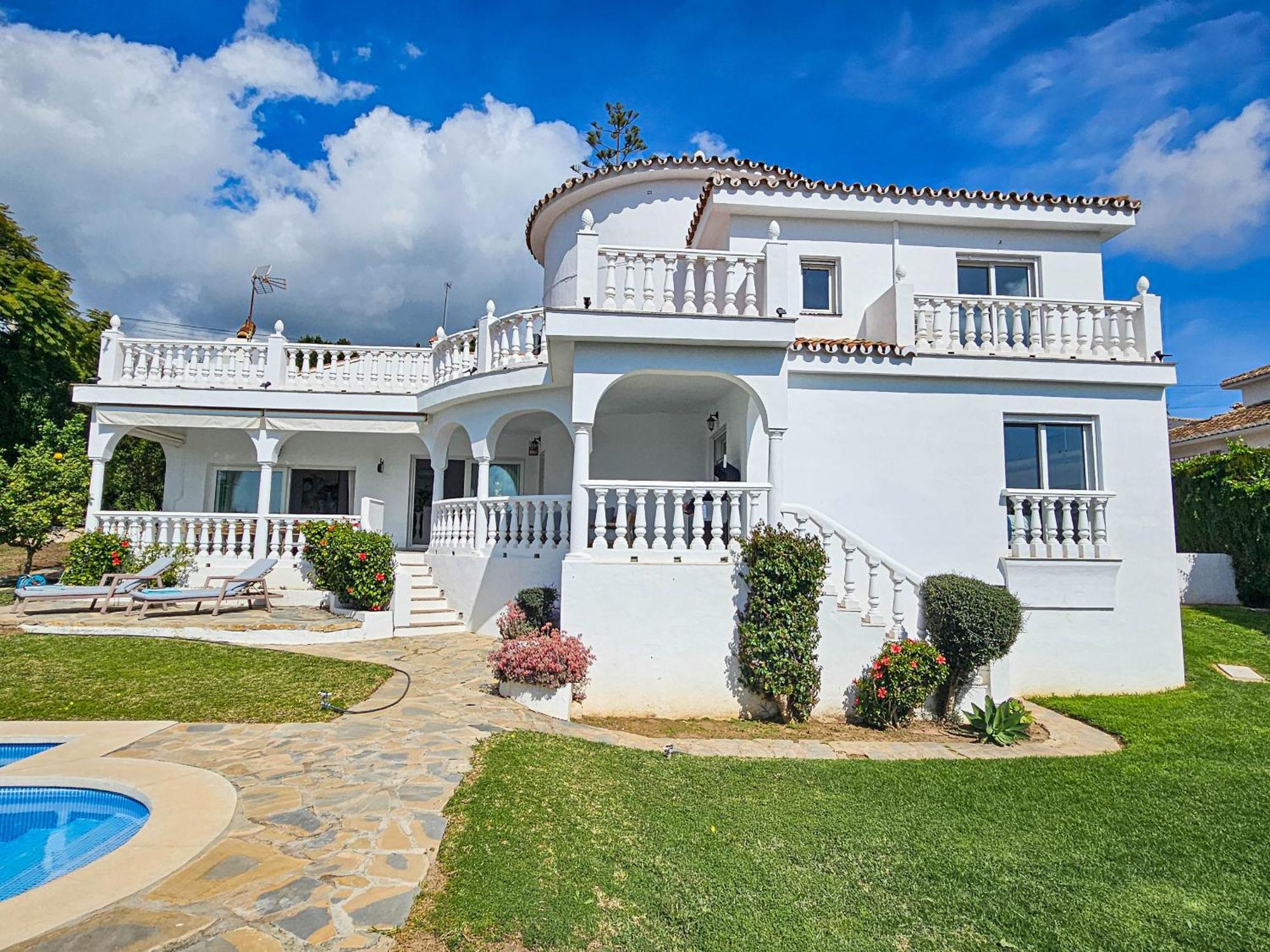 Villa Las Mariposas In La Sierrezuela, Mijas Costa 米哈斯科斯塔 外观 照片